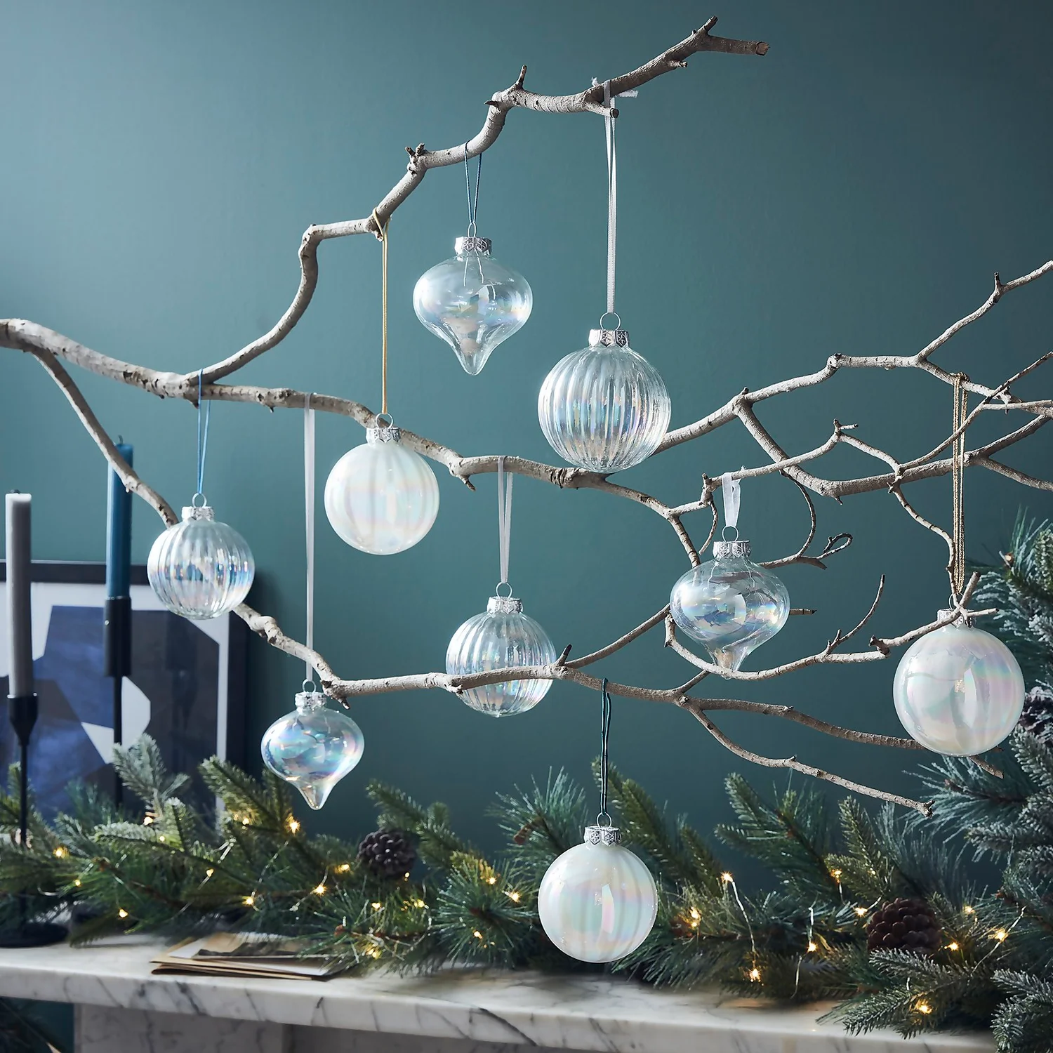 Lustre Glass Christmas Tree Baubles - 9 Pack 4 Lustre Glass Christmas Tree Baubles - 9 Pack - Image 2