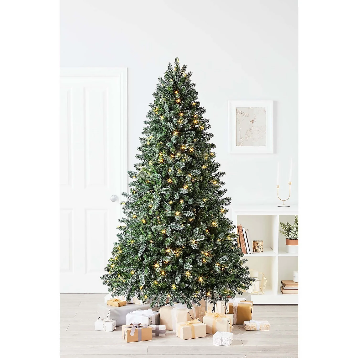 7ft Vienna Spruce Pre-lit Premium Christmas Tree 3 7ft Vienna Spruce Pre-lit Premium Christmas Tree - Image 2