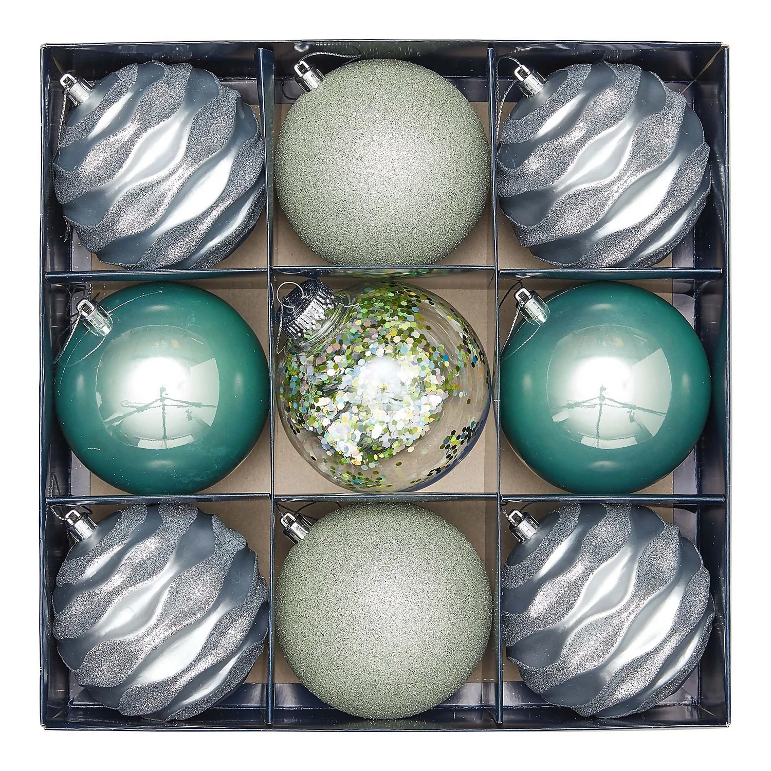 Winter Retreat Shatterproof Christmas Tree Baubles - 9 Pack 3 Winter Retreat Shatterproof Christmas Tree Baubles - 9 Pack