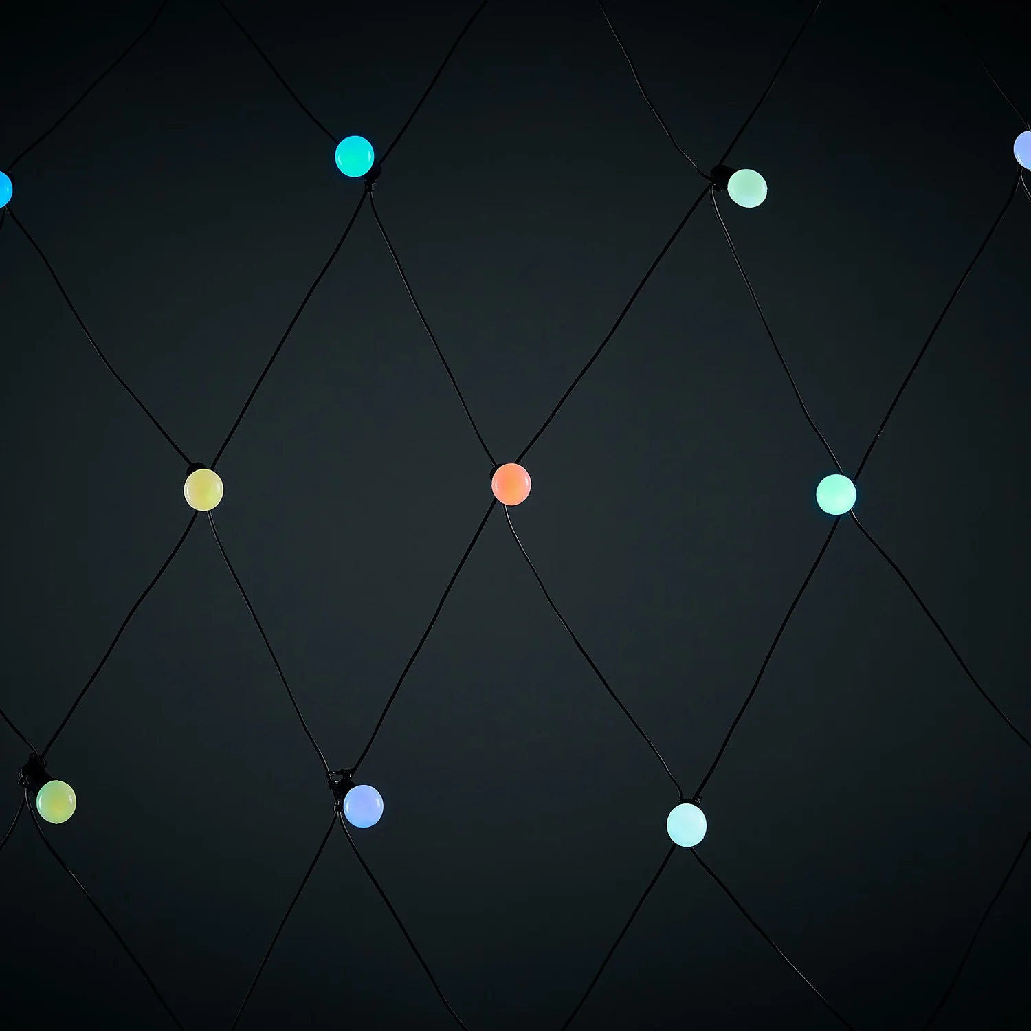 2.4x1m LED 180 Berry Net Outdoor Christmas Lights - Multicoloured 4 2.4x1m LED 180 Berry Net Outdoor Christmas Lights - Multicoloured - Image 2